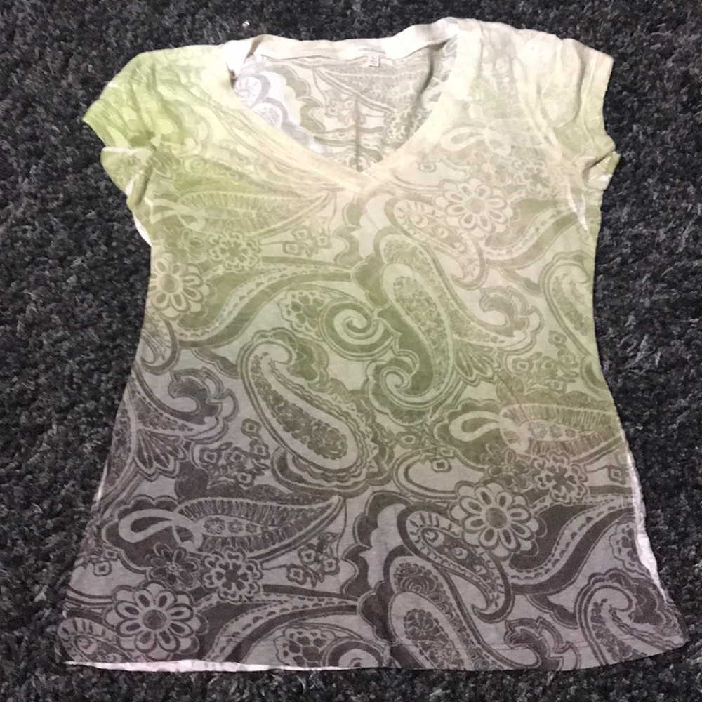 Cute maurices T-shirt💚